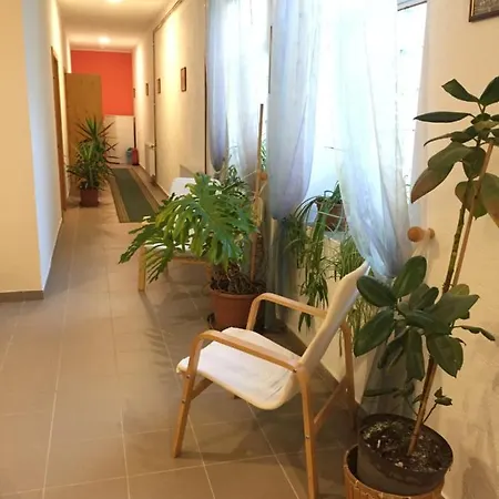 Harang Panzio Bed & Breakfast