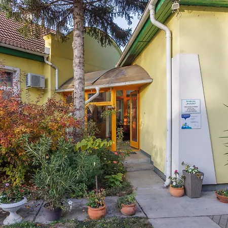 Harang Panzio Bed & Breakfast Gyomaendrod