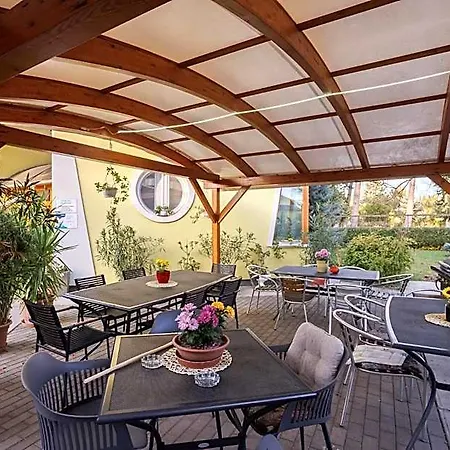 Harang Panzio Bed & Breakfast Gyomaendrod