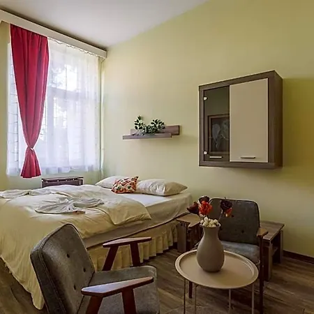 Harang Panzio Bed and Breakfast 3*