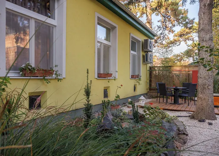 Bed & Breakfast Harang Panzio 3*
